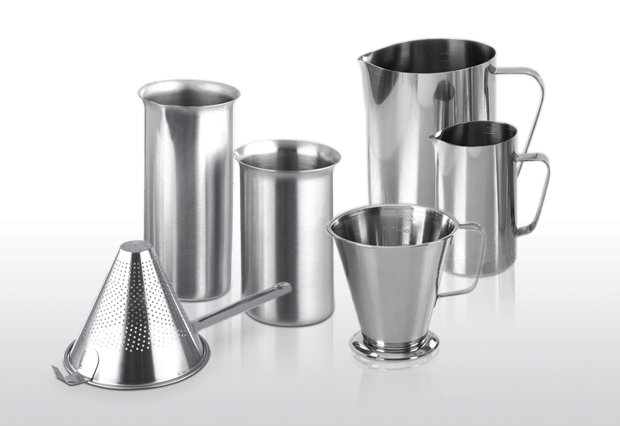 Stainless steel beakers, jugs and strainers